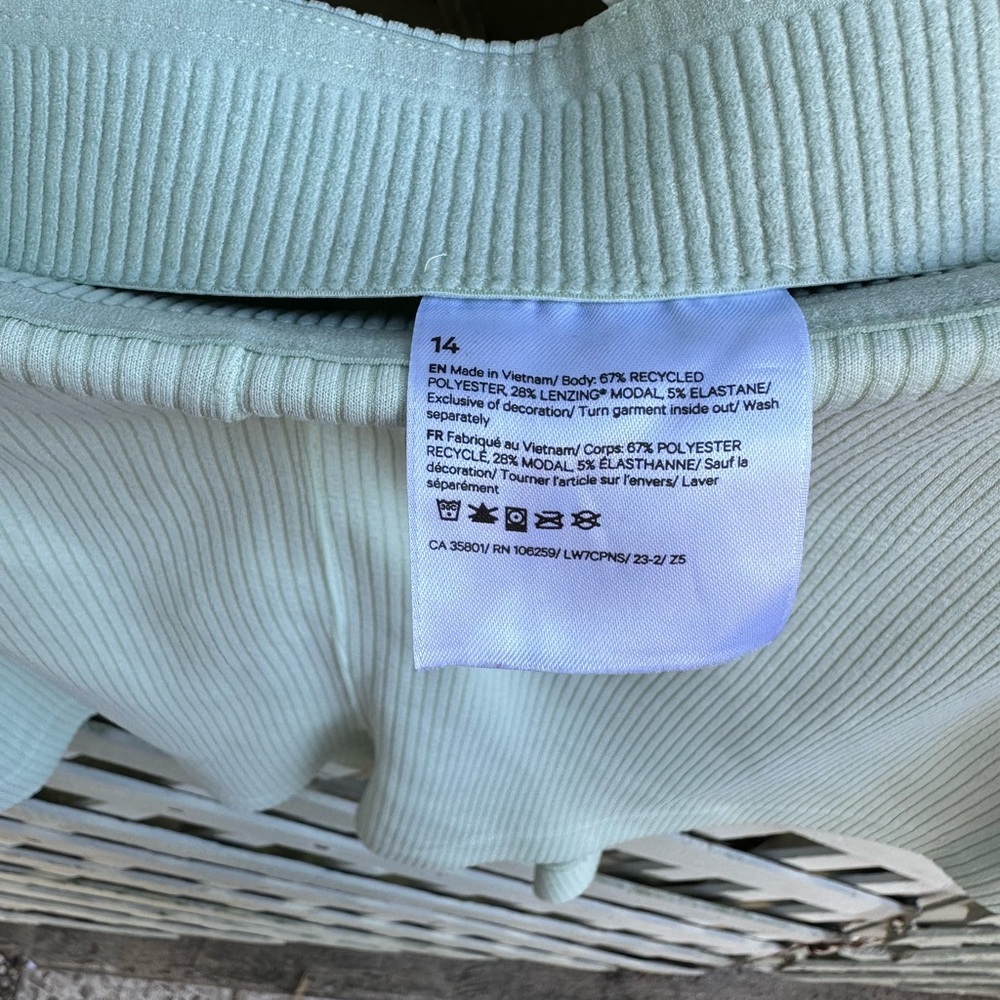 Lululemon Ribbed Softstreme Set - Picture 3 of 3